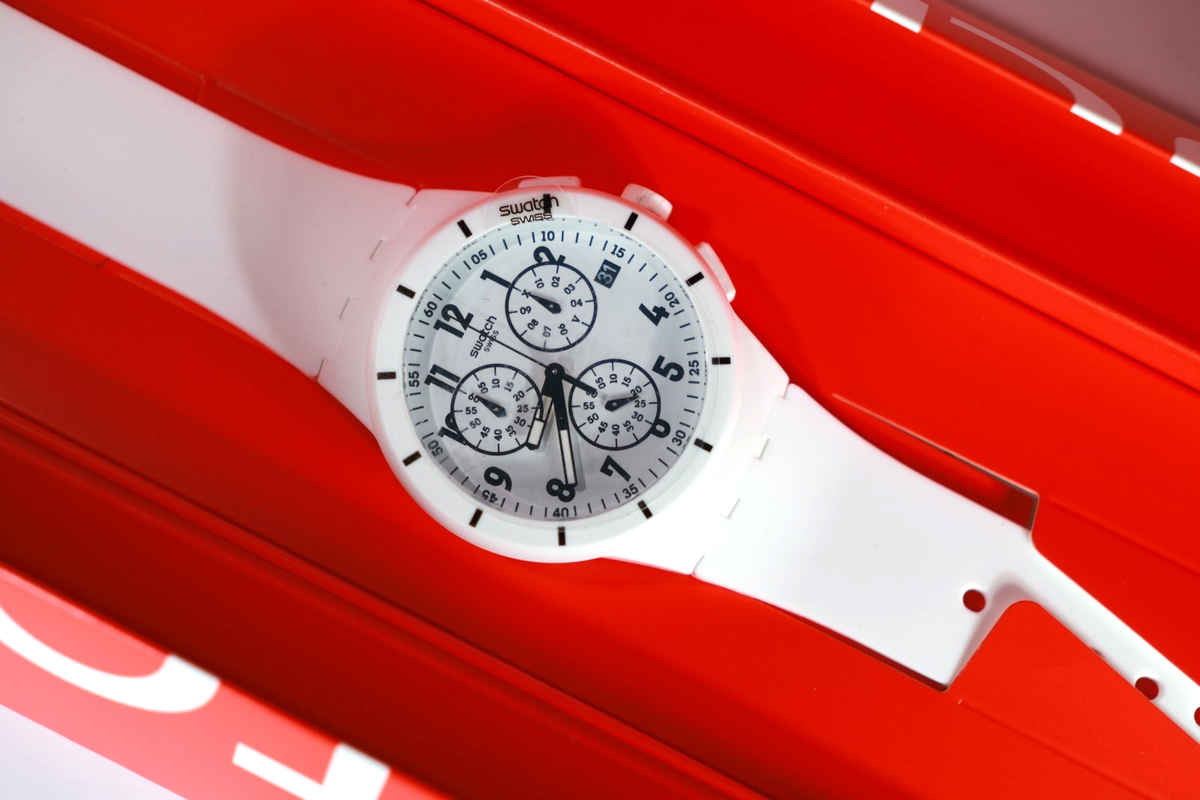New Limited Swiss Swatch Originals Twice Again White Chrono Watch 