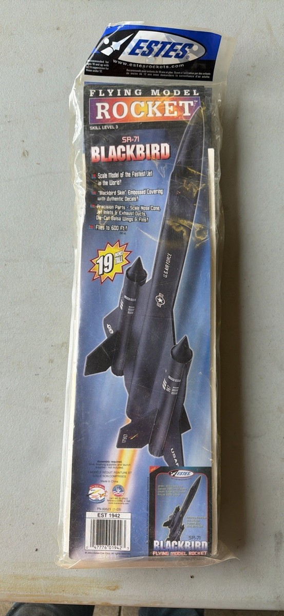 Vintage ESTES SR-71 Blackbird Flying Model Rocket PN 60523 Skill