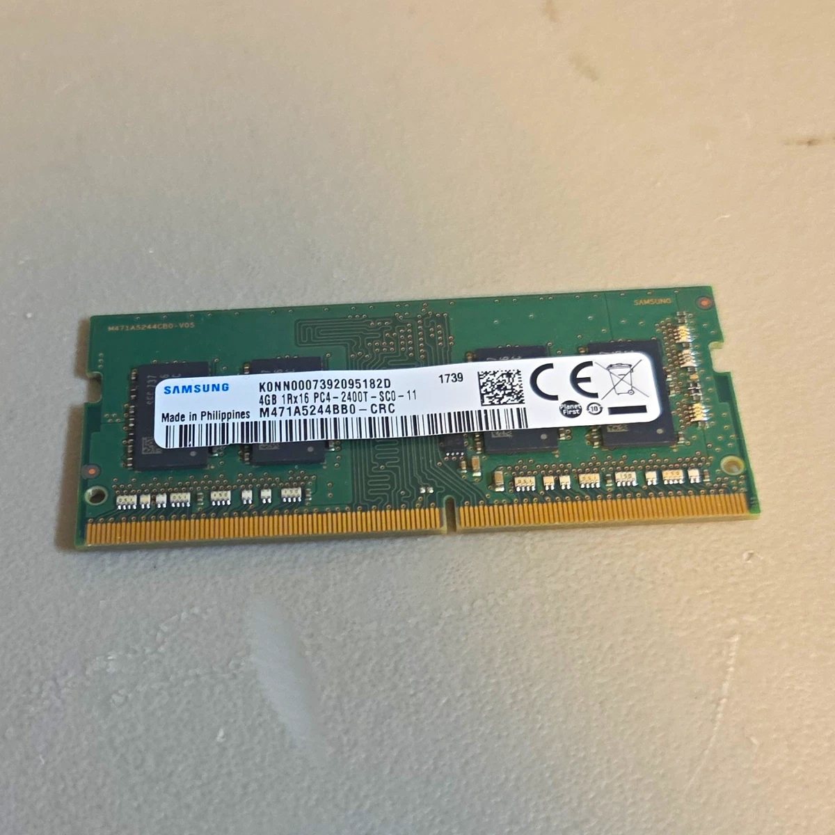 Samsung DDR4 SDRAM 4 GB Capacity per Module Memory (RAM) for sale