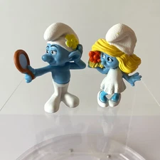 Mcdonalds Happy Meal Toy Peyo Smurfs Smurfette and Vanity Figure Smurf Toys 2011