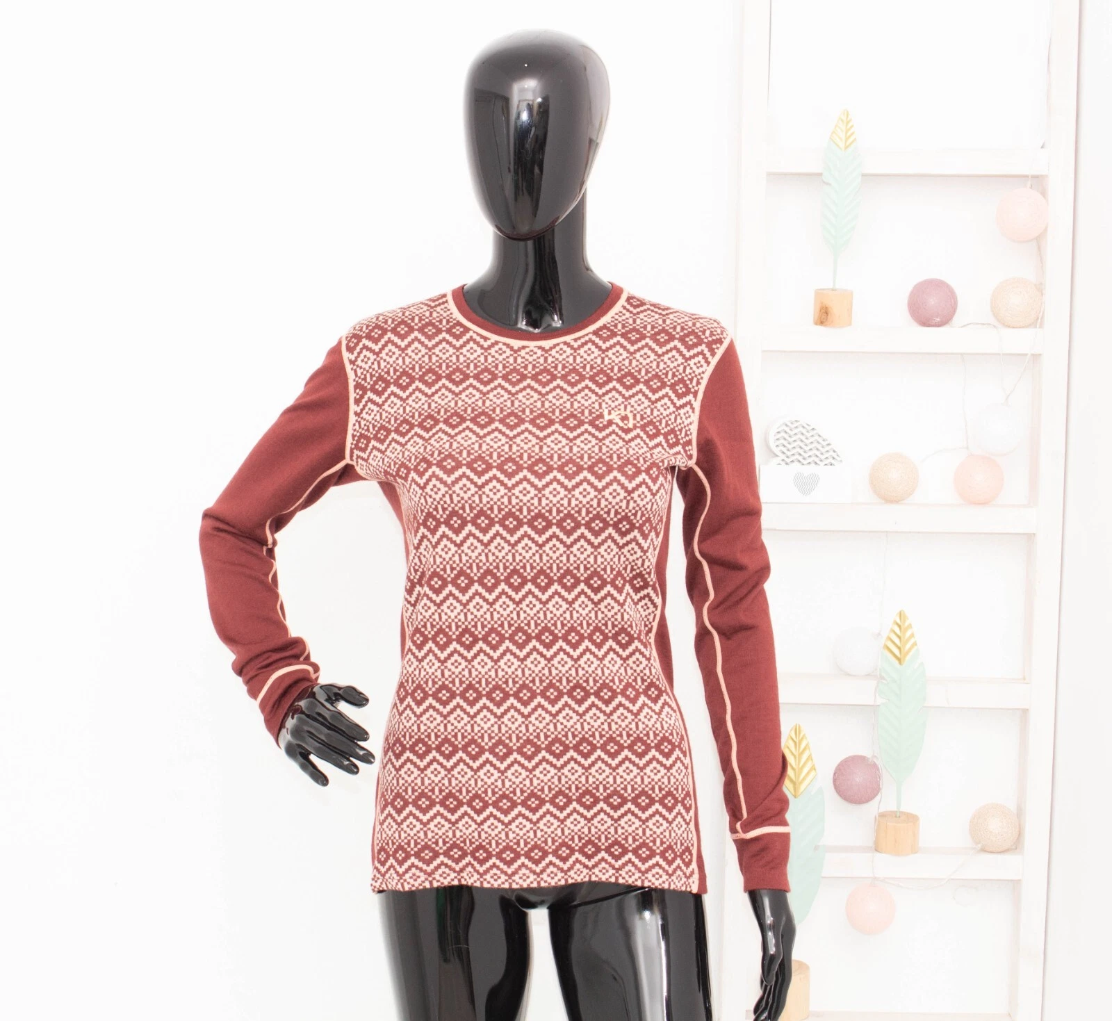 KARI TRAA 60% Merino Wool Base Layer Crew T-shirt Brown Geometric Thermo Top M