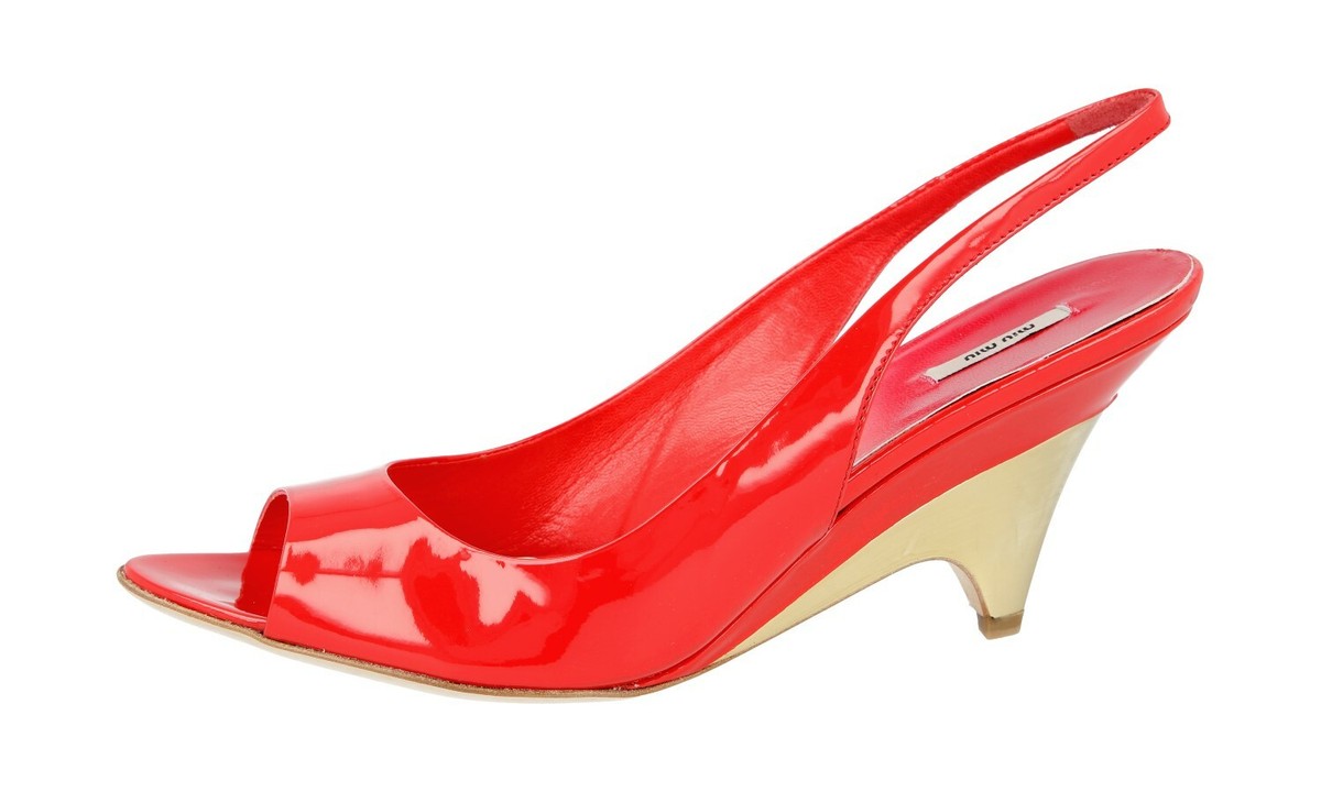 AUTH LUXURY MIU MIU PUMPS SHOES 5X5905 RED PATENT LEATHER US