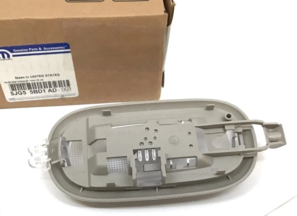 2008-2022 Dodge Dakota Ram 1500 2500 3500 4500 5500 внутренняя купольная лампа новый OEM - Изображение 4 из 4