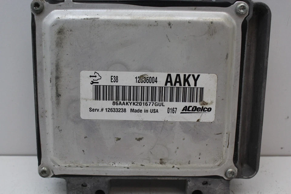 Módulo ECU ECM de control de motor por computadora Chevrolet Silverado 1500 12633238 10-13 Foto 2 de 3