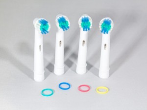Electric-Toothbrush-Braun-Oral-B-Replacement-Heads-Precsion-Clean-4-PACK