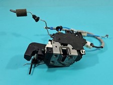 Porte avant et accessoires Infiniti Q30