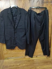 Jos. A. Bank 46L 41x29  Cuff Pleat Suit Striped Wool Striped Black