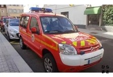 1/43 Scale Diecast Miniature Car Citroen Berlingo 2004 Pompiers Secours Medical