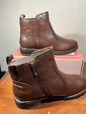 Easy Spirit Juna Round Toe Booties Wom Med Brown Booties Boot Sz 8 Leather  NIB