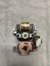 Dixie Narco Double Column vending Motor, fits 276, 368, 440,  Red and White disk