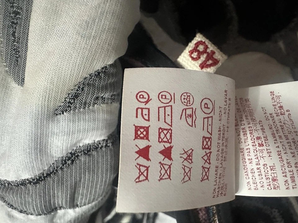 Chaqueta Marni Cremallera Frontal Borde Floral Mediana Foto 3 de 3