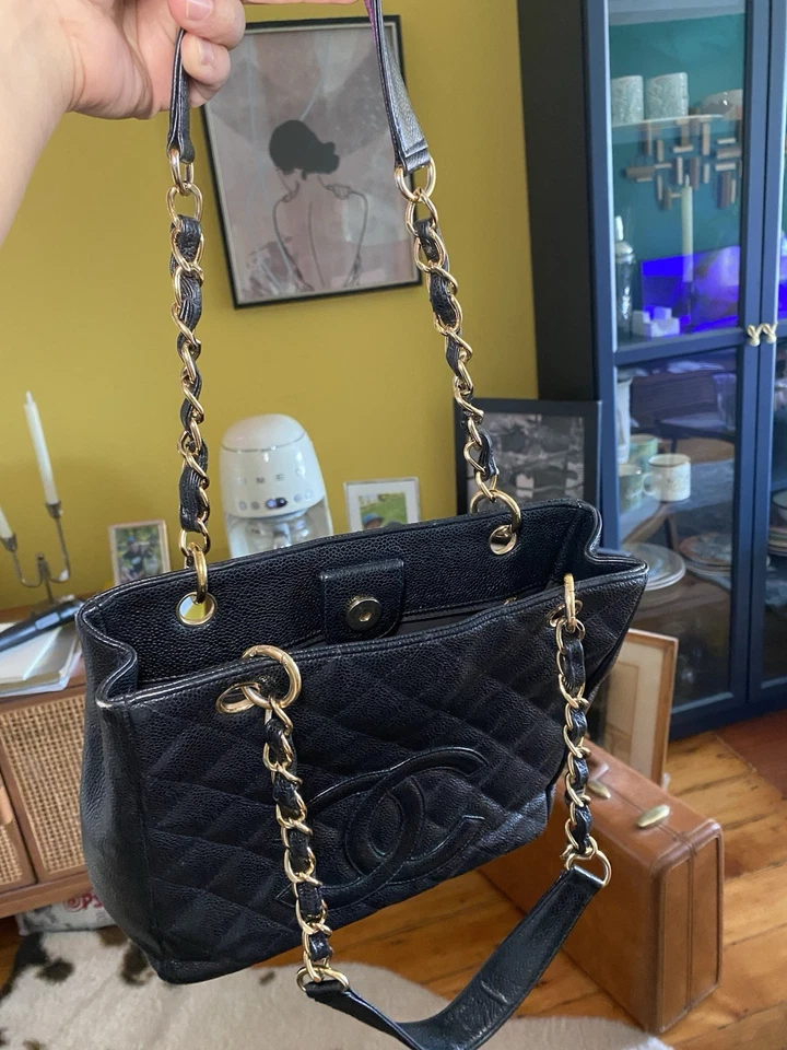 Bolso de Mano Chanel GST Cadena Cuero Negro Foto 3 de 4