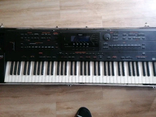 Roland G 800 WORK STATION G800 Workstation - Bild 2 von 4