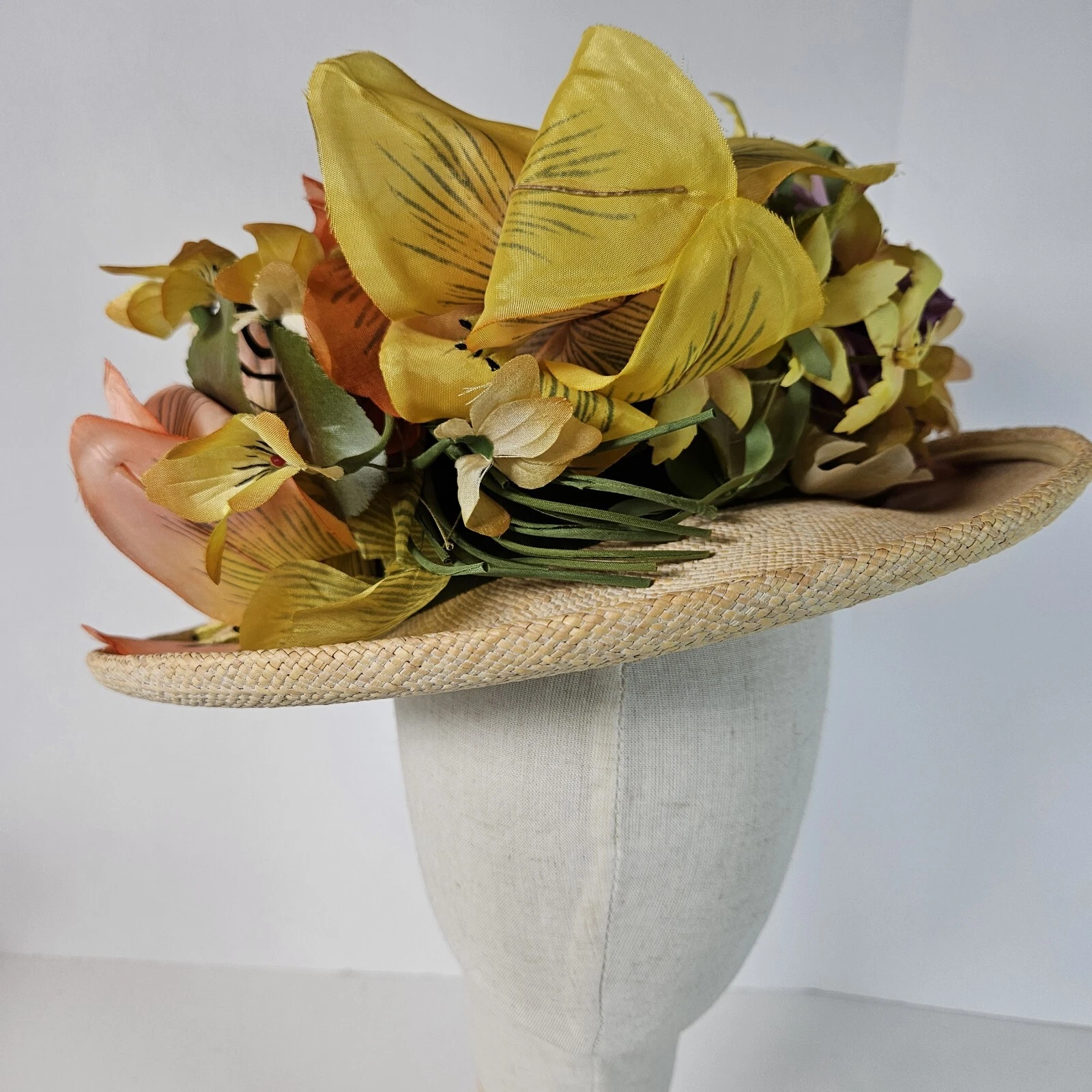 Chapeau femme Christian Dior fleurs en soie rare unique vintage style derby du Kentucky