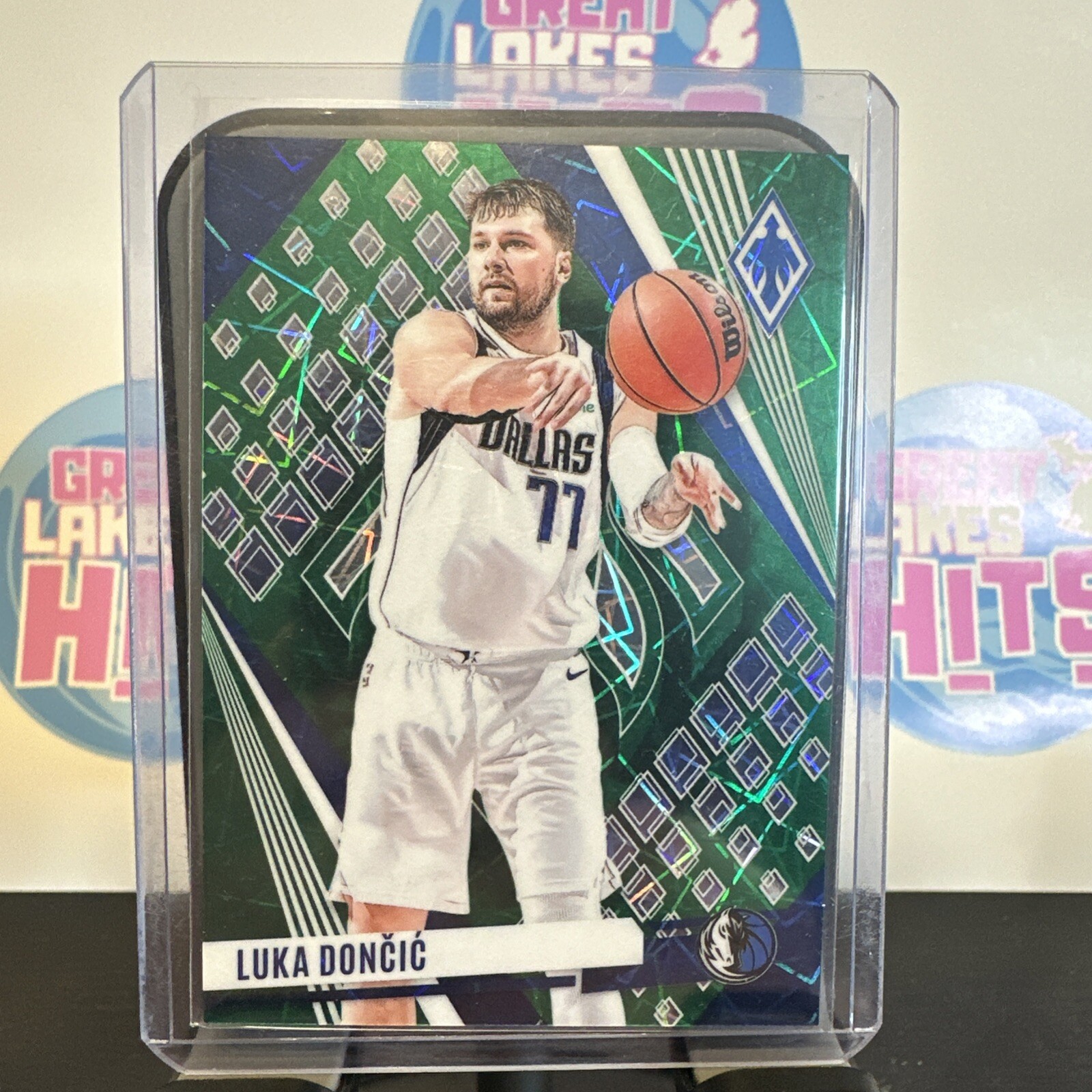 2023-24 Panini Phoenix #157 - LUKA DONCIC Green Laser /175 Mavericks