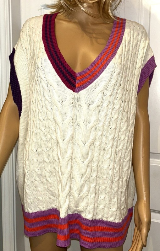 Woman’s NWT PINK CREAM Sweater Vest Size XXL Retail $26.00 All Season.