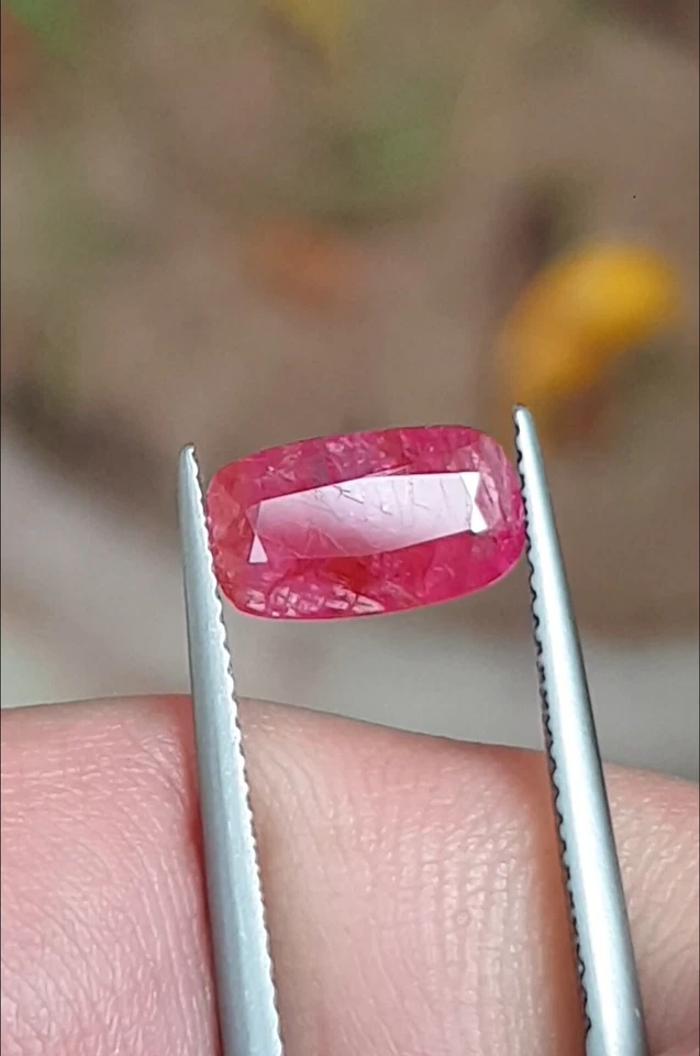 Natural Ruby 2 ct from Afghanistan yellowish pink - Image 2 of 4
