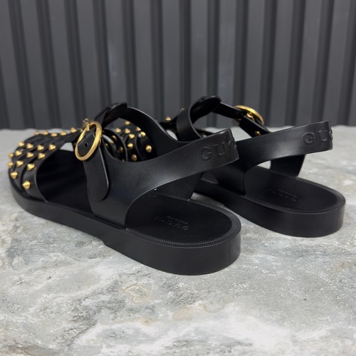 Gucci Nieten Schnalle Riemen Sandalen schwarz Gummi 8 LV oder 8,5 US oder 42 EUR - Bild 18 von 24