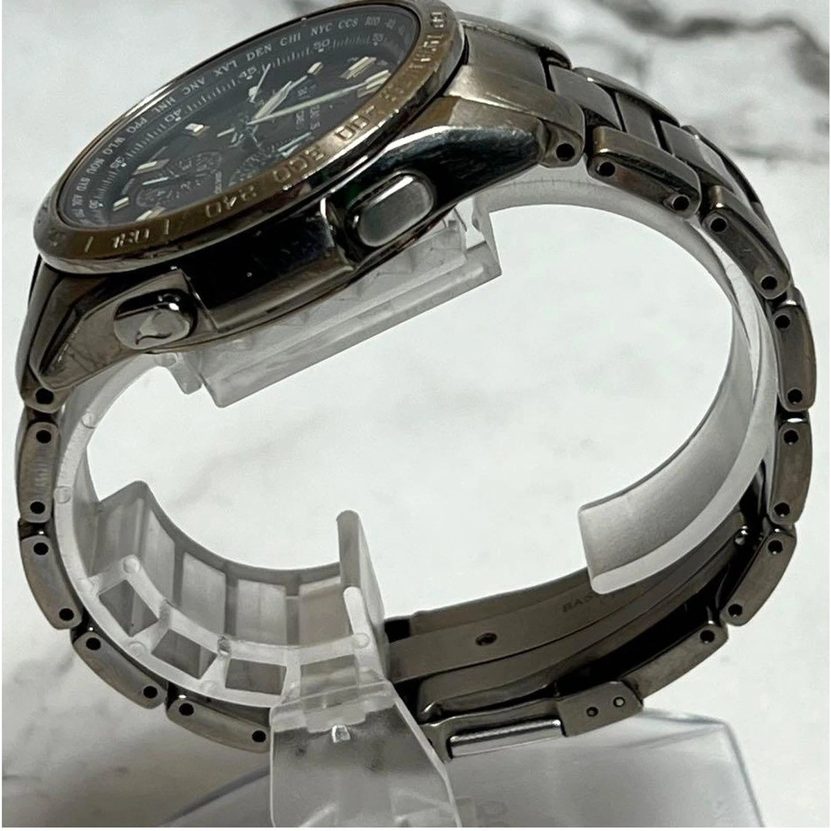 Casio Oceanus OCW-600 Titanio Radiocontrolado Cronógrafo Negro Azul Marino Dial