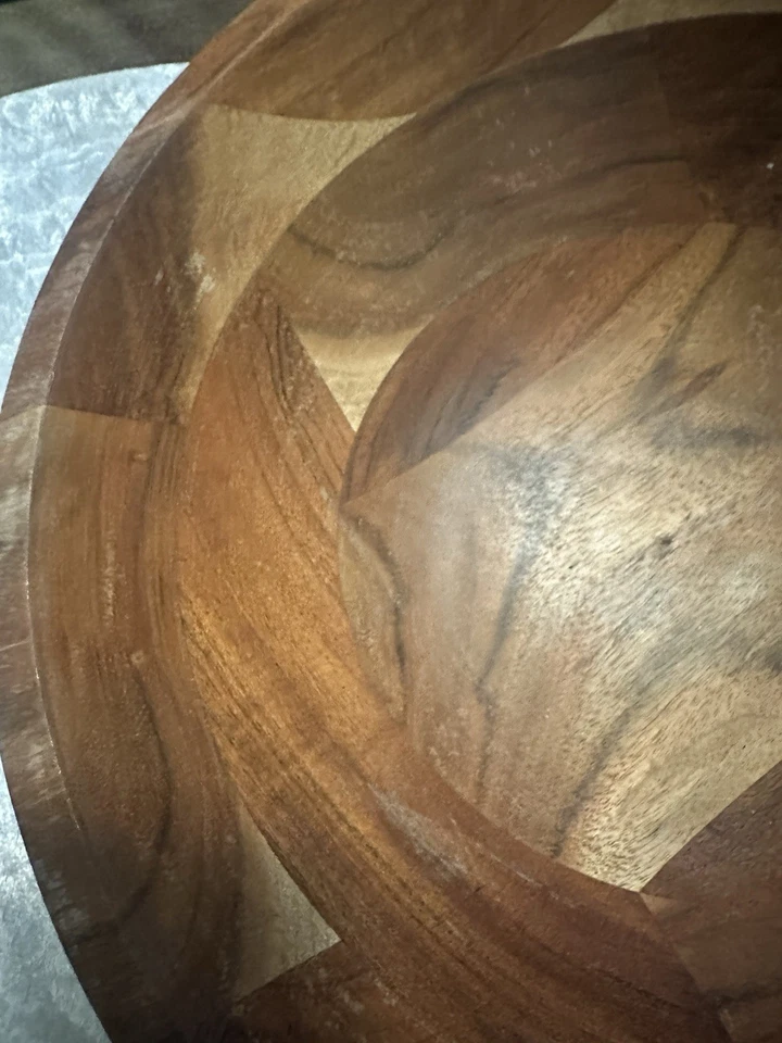 NEW Acacia Wood Salad Bowl AIDEA Large 12” DIAMETER Made In Vietnam Beautiful - Image 3 of 4