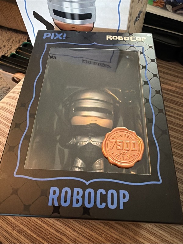 ThrillJoy PIX! RoboCop Confirmed Hero  LE 7500 Vinyl Figure