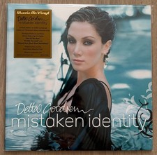 Delta Goodrem - Mistaken Identity blaue Vinyl...