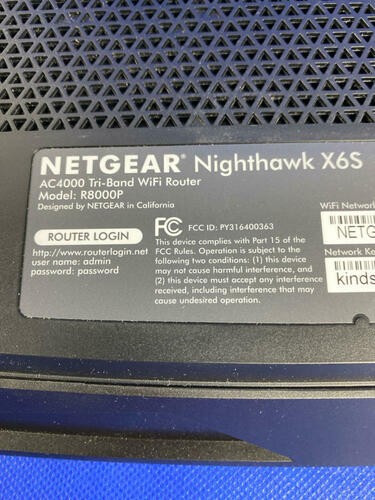 Netgear Nighthawk X6S Smart WLAN Router (R8000P) - AC4000 Tri-Band WLAN - Bild 6 von 7