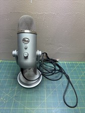 Blue Yeti USB Condenser Microphone, Mute/Gain...