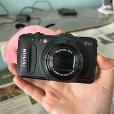 Fuji FinePix F600EXR Black Digital Camera 16MP 15x Optical Zoom