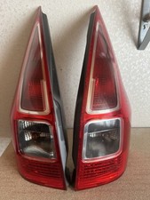 1405) Renault Megane II Kombi Rückleuchte L 8200417349 Heckleuchte Lampenträger