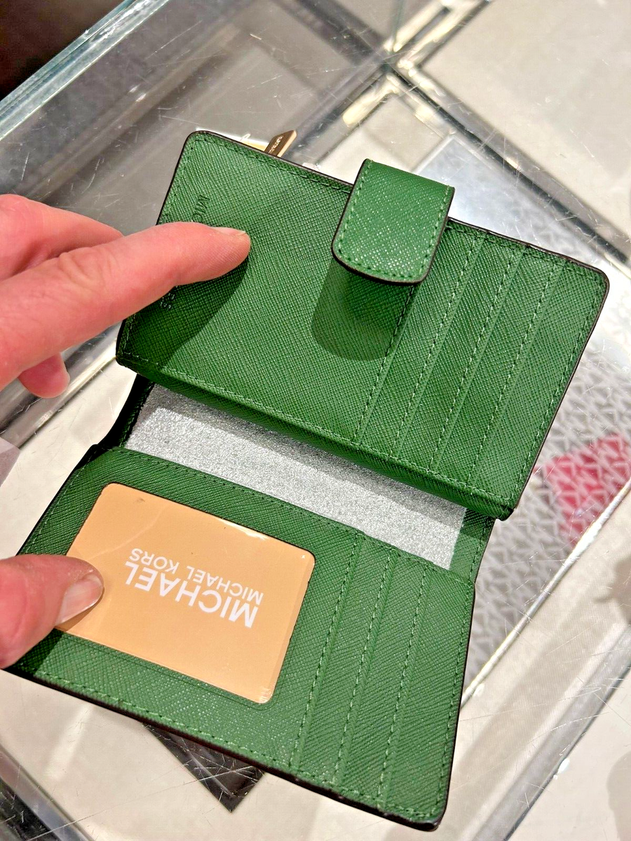 Michael Kors Jet Set Travel Medium Leather Bifold Zip Coin Michael Kors Jet Set Travel Medium Leather Bifold Zip Coin