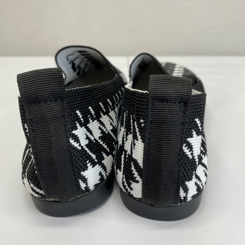 Women’s Loafer Black And White Houndstooth Flat Size 6 - 第 3/4 張圖片