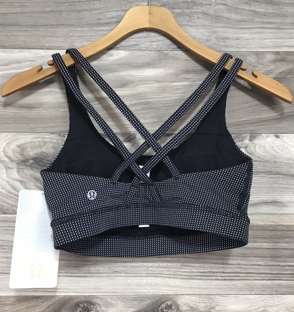 タグ付新品【Lululemon】ルルレモンEnergy Bra 6 ブラトップ タグ付新品【Lululemon】ルルレモンEnergy Bra 6 ブラトップ