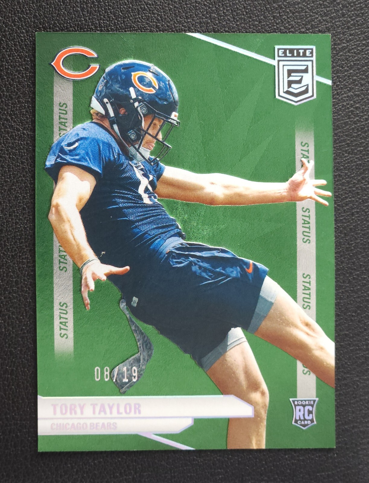 2024 Panini Donruss Elite Tory Taylor #101 Green STATUS 08/19 Chicago Bears RC