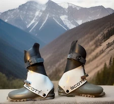 SCOTT Ski Boots Size Medium Shell Halo Boot Iconic Design