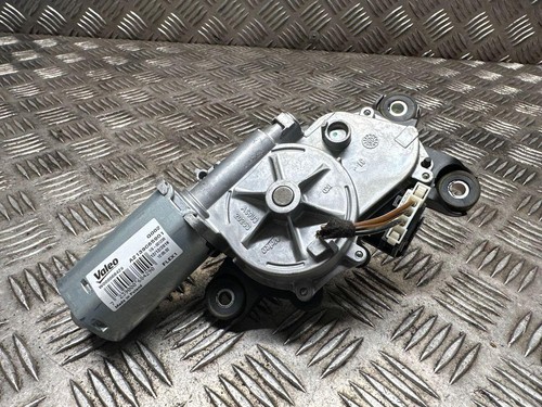 MERCEDES-BENZ E W211 Heckscheibenwischermotor 684290 S001239 32797984