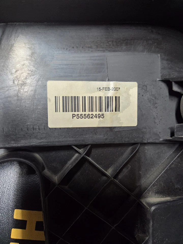 Saab 9‐3 V6 Turbo Engine Cover Aero 2.8L Turbo 55562495 OEM Usado 2006–2011 - Imagem 4 de 4