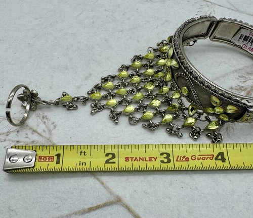 VTG Boho Slave Bracelet Bangle Peridot Rhinestones Sizeable Ring Chain Link - Picture 12 of 14