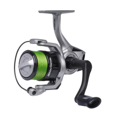 Abu Max X Spinning / Köder Angelrolle - vorgeladen mit geflochtener Schnur