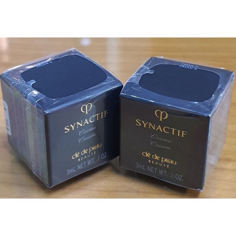 clé de peau BEAUTÉ SYNACTIF トライアルセット clé de peau BEAUTÉ SYNACTIF トライアルセット