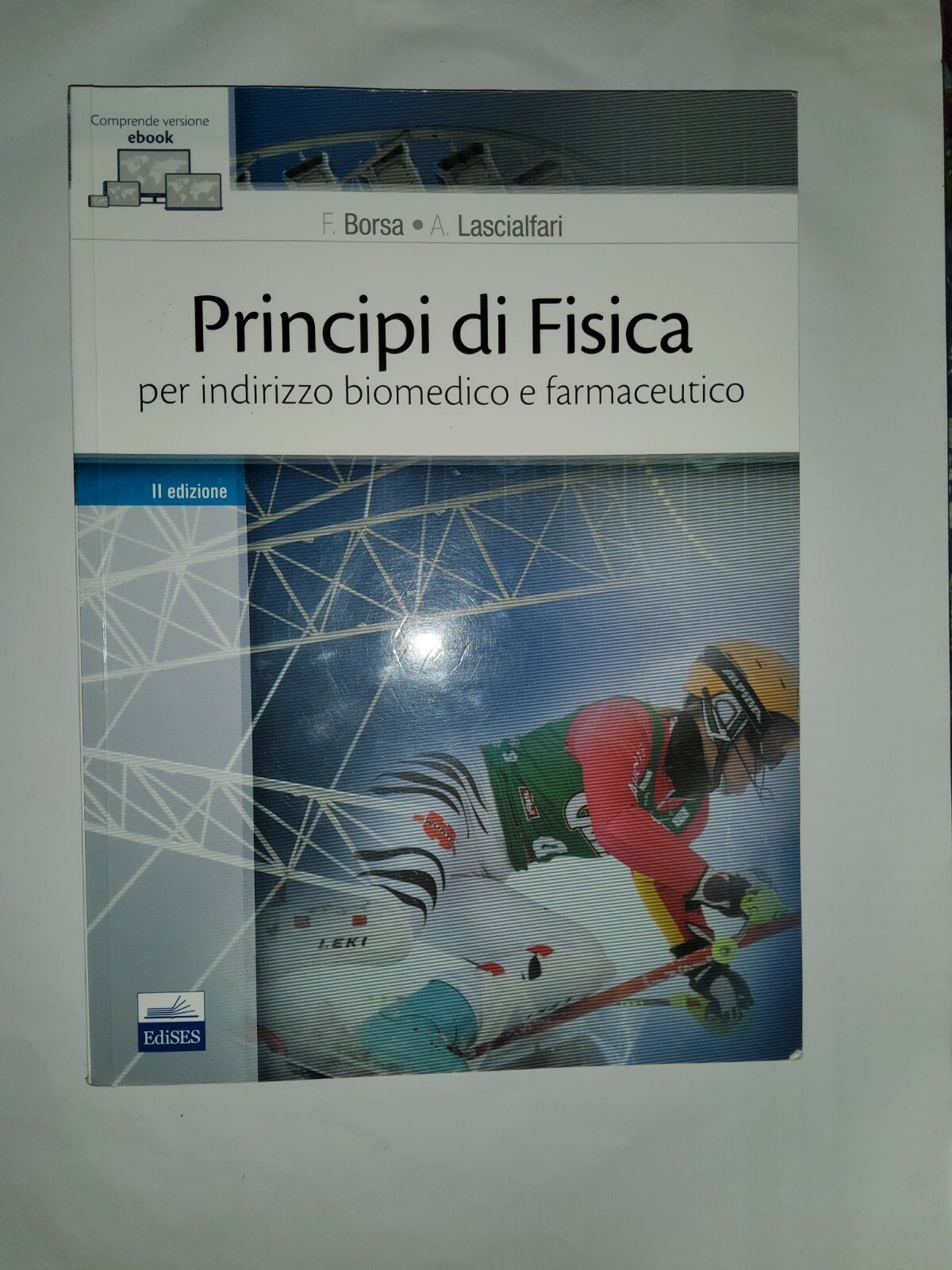 Foto 1 di 4