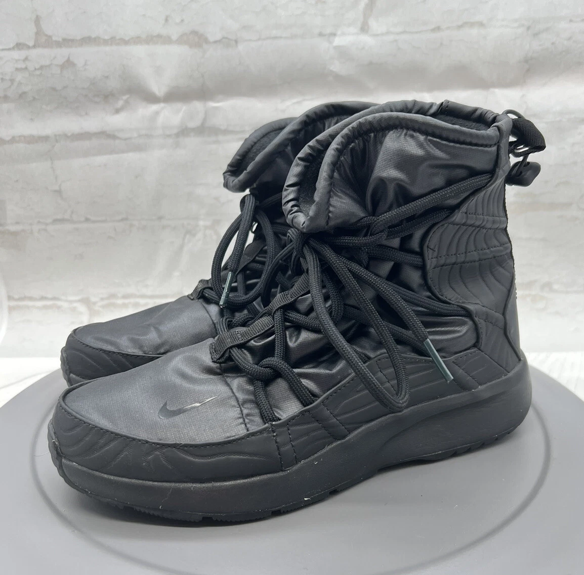 Nike tanjun shop winter boots