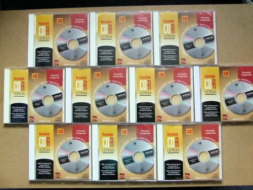 TEN VINTAGE EMPTY KODAK CD-R ULTIMA CASES, NO DISCS INCLUDED