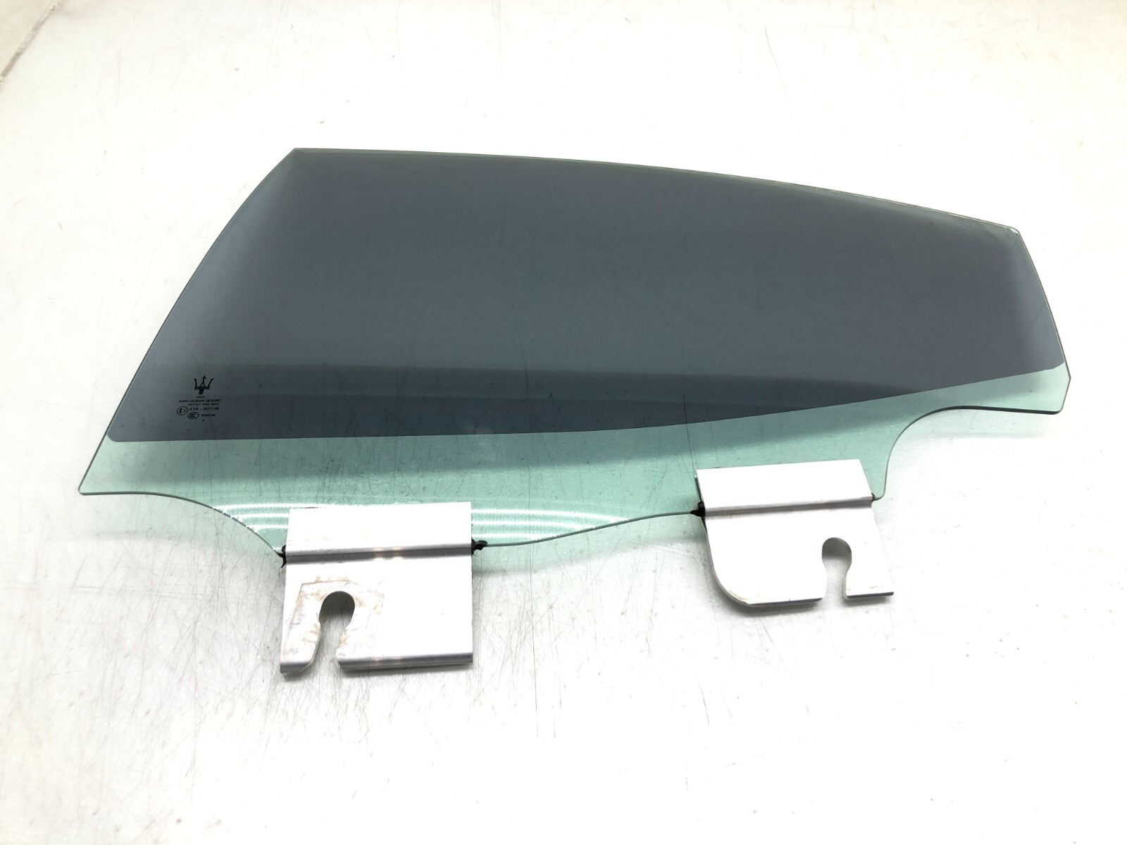 2014-2023 MASERATI GHIBLI S LEFT DRIVER REAR DOOR WINDOW GLASS OEM