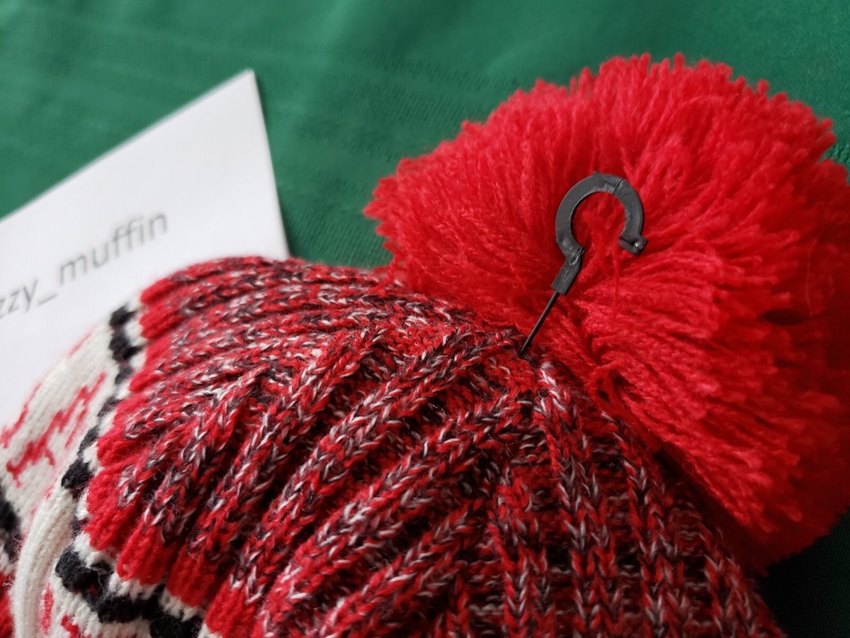 San Francisco 49ers New Era knit pom hat beanie NEW tags Authentic Rare San Francisco 49ers New Era knit pom hat beanie NEW tags  main image 4