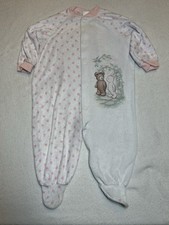 Vintage Carter s Sleeper Bear And Bunny Baby Girl Size 6 To 9 Months