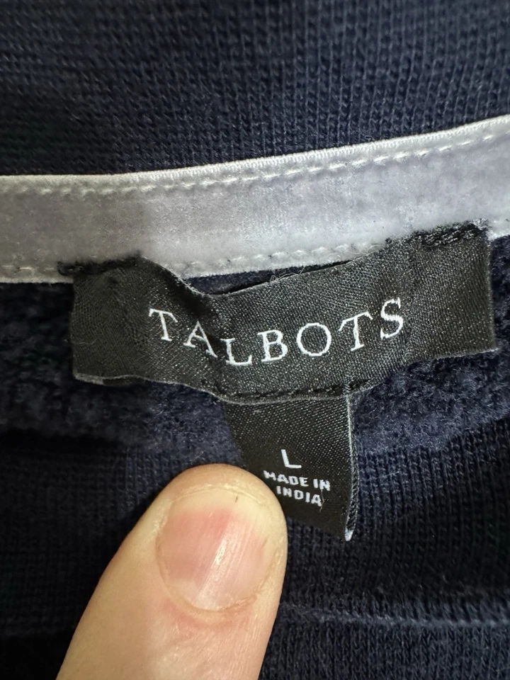 Talbots 海军蓝雪花刺绣模拟领冬季运动衫,尺寸 L — 第 3/4 张图片