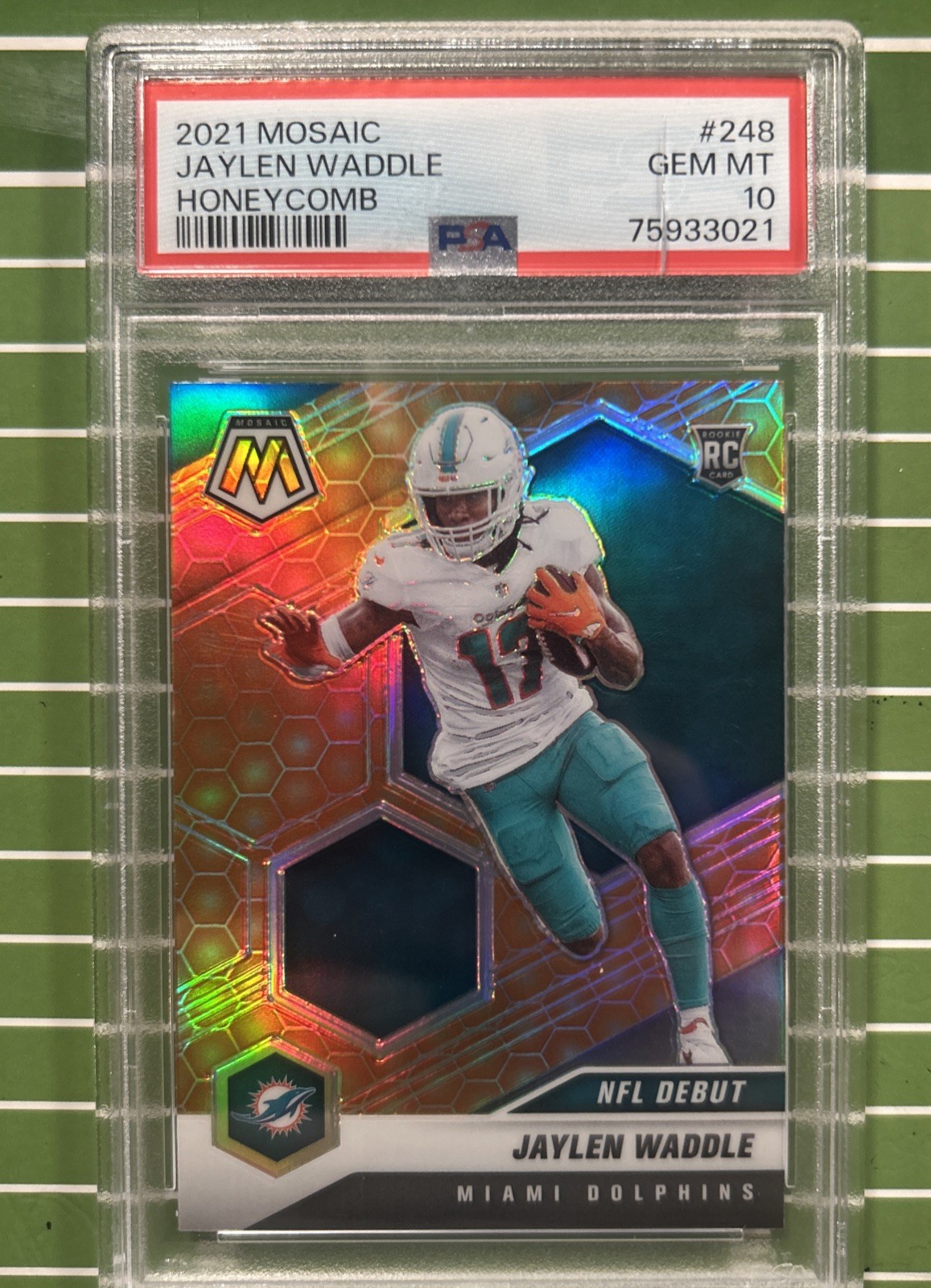 2021 Panini Mosaic - NFL Debut Jaylen Waddle #248 Honeycomb Prizm (RC)