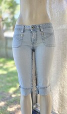 Y2K Angels Capri Jeans Junior Womens Size 9 Light Blue Denim Cropped Pant