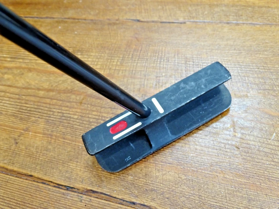 SeeMore FGP Blade Centre Shafted Putter / 33" 84cm / Super Stroke Flatso grip - Image 3 of 4